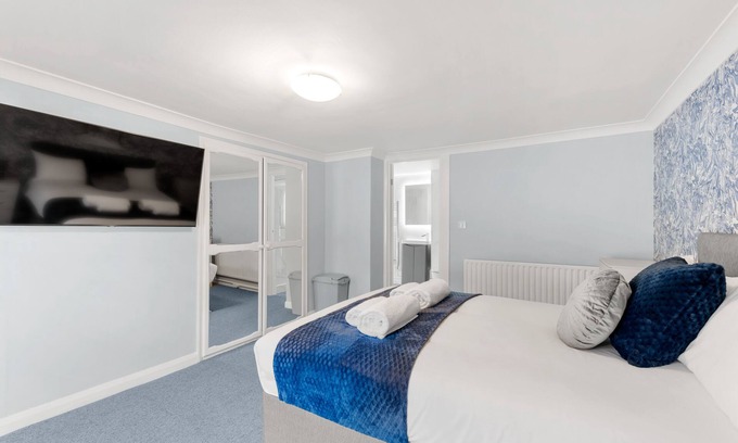 Boston Hotel | Double en-suite Street View