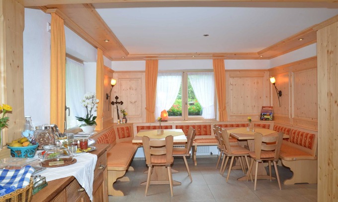 Elzach Apartment | Double room 3 with toilet and shower, 1 - 3 persons - Mosertonihof