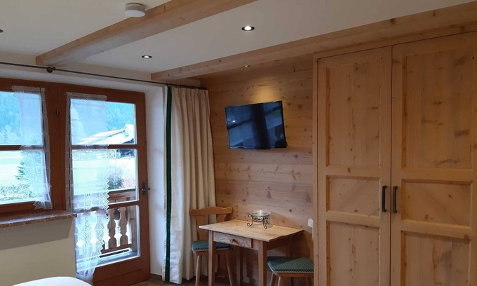 Kreuth Apartment | Double Room 4 - Gästehaus Becher, Kreuth-Point