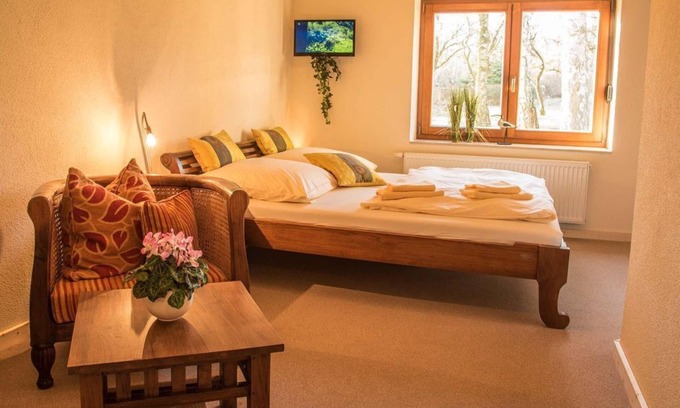 Bahretal Bed & Breakfast | Double room BASTEI - WITHOUT breakfast - - Pension Am historischen Kalkwerk