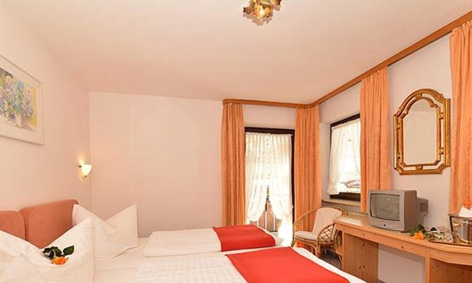 Hirschegg House | Double Room Low Budget DZ LB HH "17" - Hotel Garni Adler