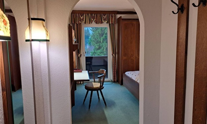 Hinterstoder Hotel | Double room "Sternenhimmel" with shower/WC - Hotel garni Landhaus Bürtlmair *