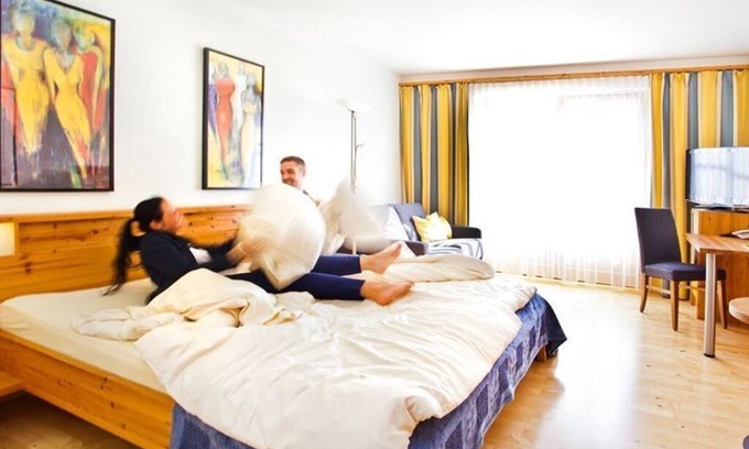 Mauterndorf House | Double room with couch, shower, WC - Binggl, Hotel