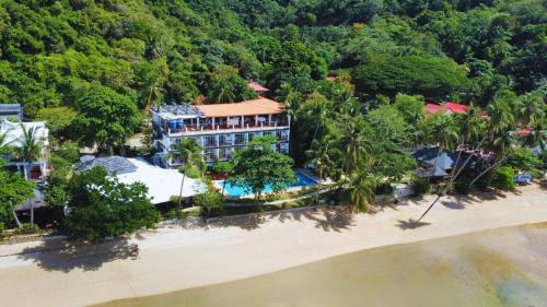 El Nido Resort | Doublegem Beach Resort and Hotel