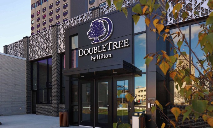 Battle Creek Hotel | DoubleTree by Hilton Battle Creek