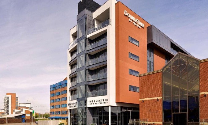 Lincoln Hotel | DoubleTree by Hilton Lincoln