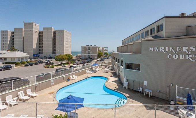South Rehoboth Condo | Downtown Rehoboth Beach w/ Ocean Views Split Level Condo Sleeping 6