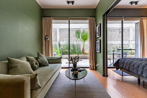 Lastarria Apartment | Dpto Recién Remodelado y con Patio (Lastarria)