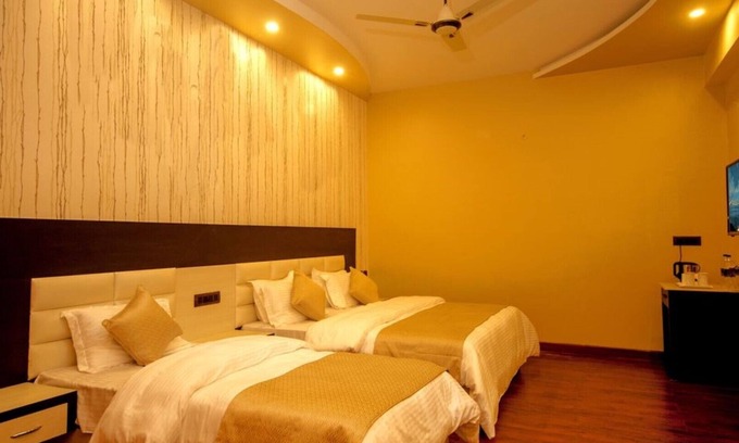 Kaul House | Dreamcatcher DELUXE UNIT 2