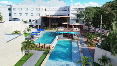 Punta Hansa Hostel | Dreamer Beach Club