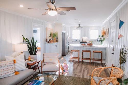 Carolina Beach House | Dreamy Cottage 2 Blocks to Beach, Boardwalk & Lake