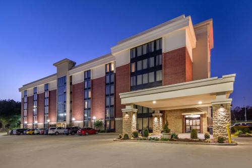 East Point Hotel | Drury Inn & Suites Atlanta Airport