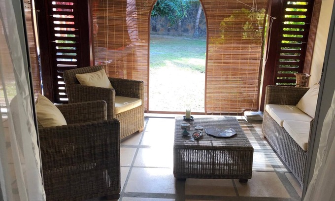Bain Boeuf Apartment | Duplex 3 bdrms/3baths with garden in front of the beautiful beach of bain boeuf