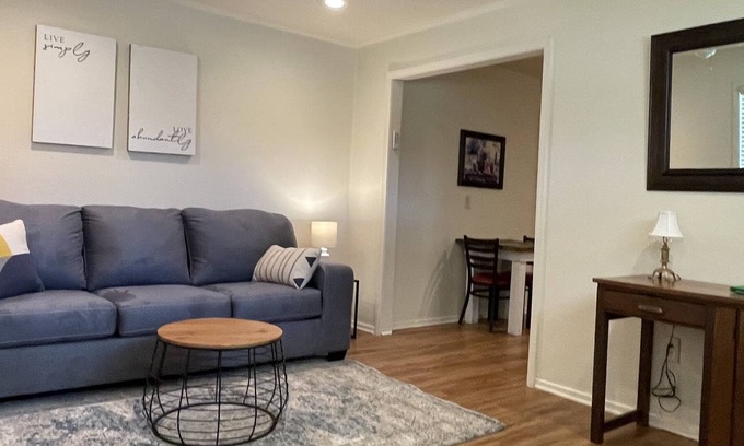 Fondren House | Duplex by Colleges & Hospitals in N Fondren