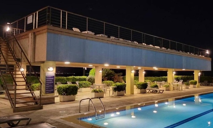 Maamelteine Apartment | Duplex in Siwar With Pool,2min From Le Royal Hotel