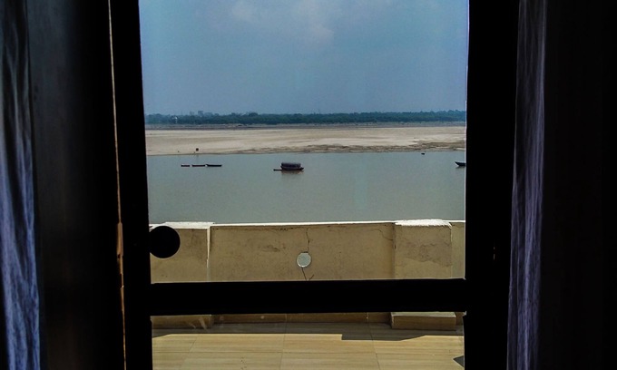 Varanasi Hotel | Dwivedi Hotels Sri Omkar Palace