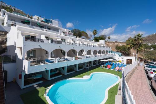 Puerto Rico Apartment | eó Corona Cedral