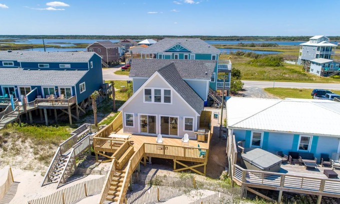 Ocean Ridge House | Earnest Adventure