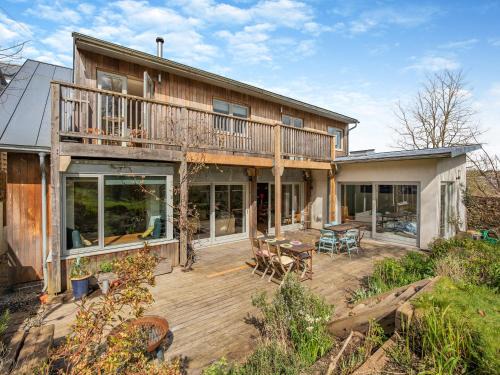 Totnes House | Earthspring Flat