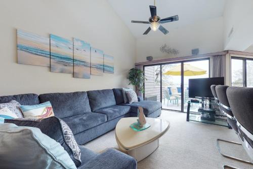 Fenwick Island Apartment | East of the Sun