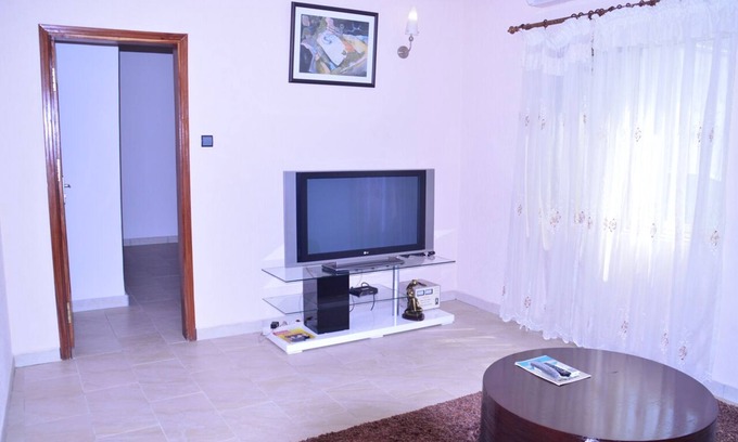Littoral Department Apartment | EASY HOTEL RESIDENCES: APARTMENTS 3