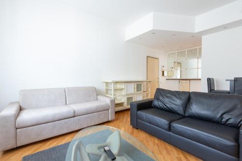 Lorenteggio Apartment | EasyTopStay - Lorenteggio Large Flat