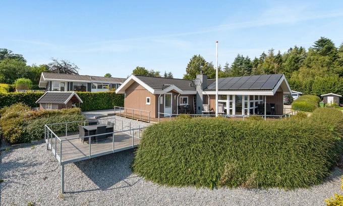 Bjert House | "Ebbeline" - 150m from the sea by Interhome