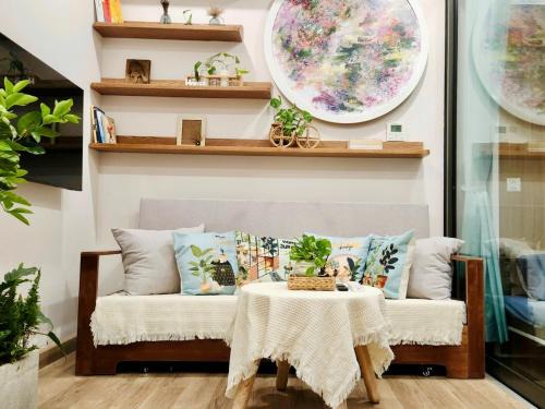 Van Giang Apartment | Ecopark Lushy Stay - Vạt Xanh