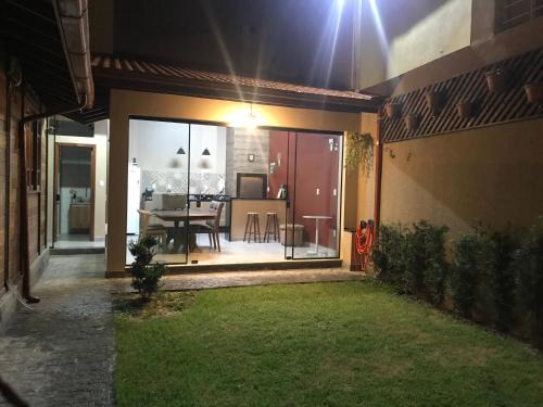Varzea do Ranchinho House | Edícula - Residência Mello Silva