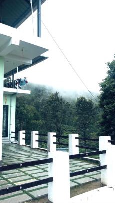 Valparai Hotel | Edenvilla