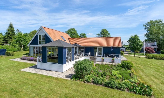 Hjarbæk House | "Edvia" - 700m to the fjord by Interhome