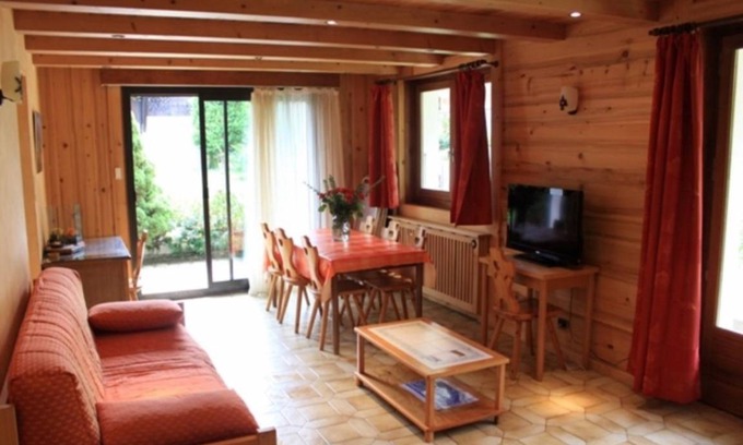 Morzine Apartment | EFANLE 1 in Morzine with 3 bedrooms and 3 bathrooms