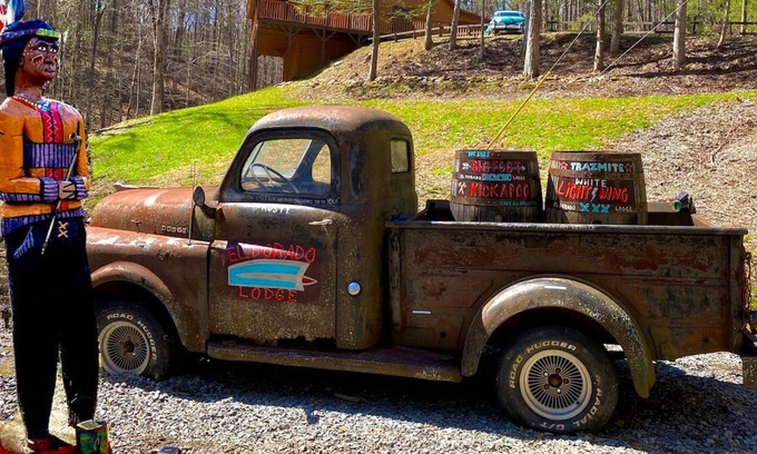 East Ellijay House | El Dorado Lodge, Not Just A Cabin, But A Unique and AUTHENTIC Mountain Retreat!
