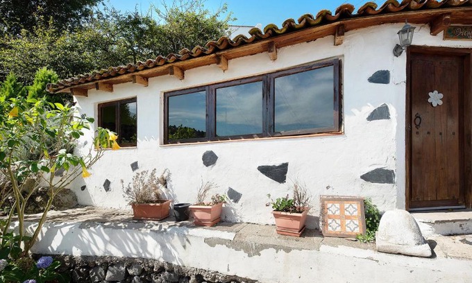 Icod de los Vinos Villa | El Jardín de las Hespérides