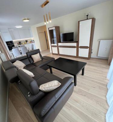Centrum Apartment | Elegant 2 Bed Apartment free Parking