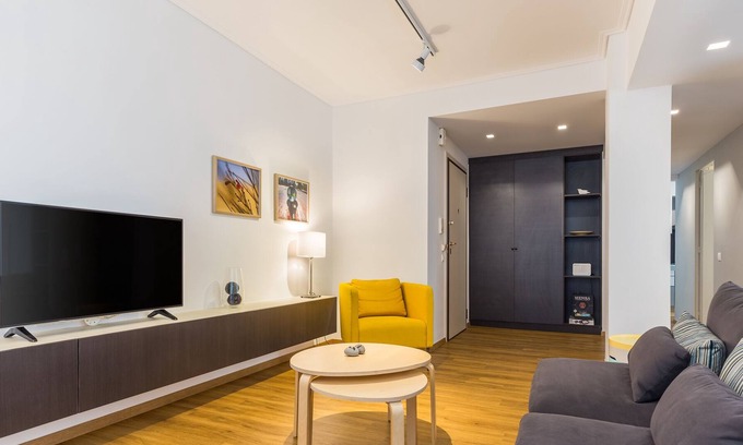 Vouliagmeni Apartment | Elegant apartment - Vouliagmeni