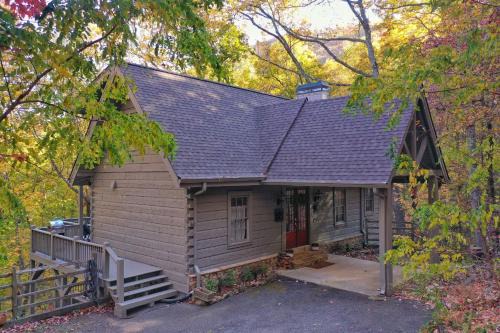 Big Canoe House | Elemental Bliss - Enjoy cookouts on the deck and peaceful valley views