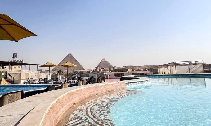 Giza Hotel | Elite Pyramids View Inn