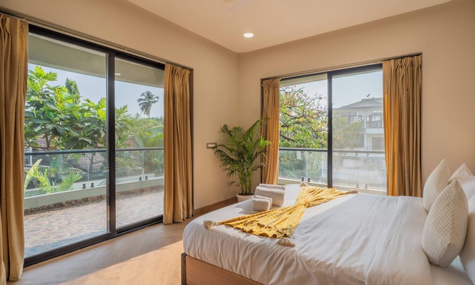 Saipem Apartment | ELIVAAS Kamerios Regalia 2BHK Apartment