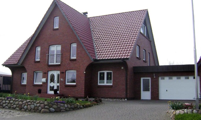 Roikier Apartment | Ella's Ferienwohnung
