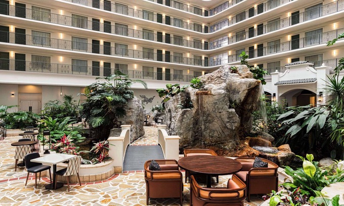 Harbordale Hotel | Embassy Suites by Hilton Fort Lauderdale 17th Street