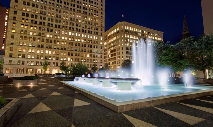 Downtown Pittsburgh Hotel | Embassy Suites By Hilton Pittsburgh Downtown
