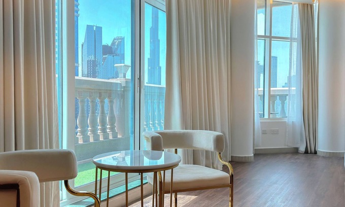 Trade Center Apartment | Emirates Grand Hotel