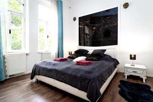 Nove Mesto Apartment | Emperors Elegance Suite