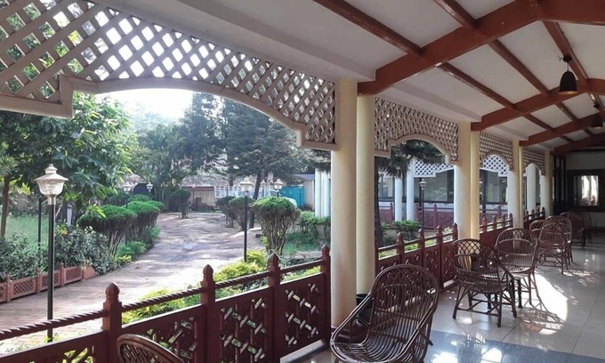 Champua Hotel | Empires Joda