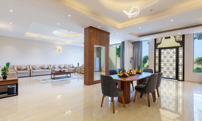 Al Olaya District Resort | Enala resort
