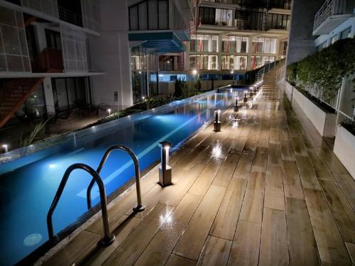 Zona 16 Apartment | Encanto Cayala, Acogedor y Moderno apartamento en Cayala con Aire Acondicionado