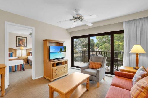 Park Shore House | End Unit with Resort Views From Lanai