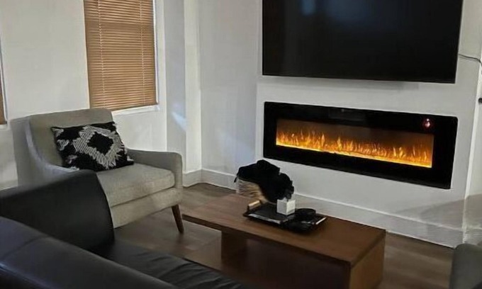 Camden House | Enjoy a Stylish centrally-located home 15min to Most Philly Attractions/Airport.