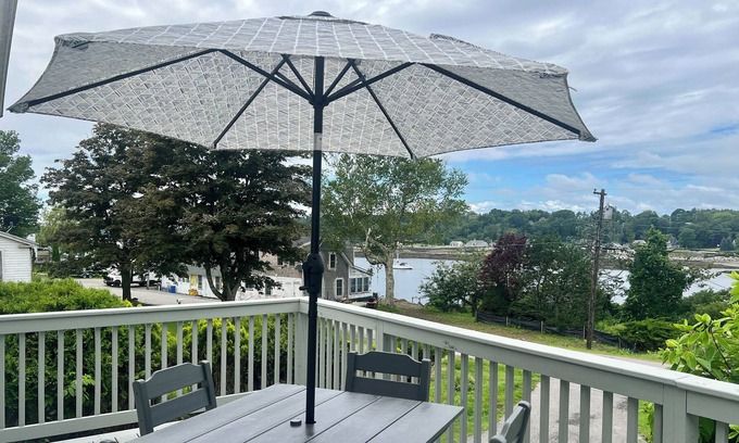 Orrs Island House | Enjoy beautiful views of Lowell's Cove from this 3BR pet-friendly home